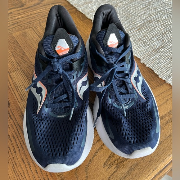 Women’s Saucony Ride 15 - Picture 4 of 4